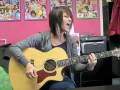 videos de Cassadee from Hey Monday Sings Live!