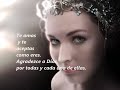 Quien te ama de verdad, no tratara por ningún medio de cambiarte, porque te acepta tal y como eres, no te busca para satisfacer sus necesidades personales, sino que te ve como una compañera, con igualdad de deberes y derechos, y en el amor solo busca complementarse y crecer juntos en ese camino, sin manipularte, ni controlarte, solo dejándole ser tal cual, respetándote, apoyándote, y amándote sin condiciones. Pero lamentablemente en las relaciones ocurre todo lo contrario, queremos que el otro sea de tal forma para ser digno de nuestro amor, y el verdadero amor es mas que eso, es desear la felicidad del otro y no esperar nada a cambio, entre otras muchas cosas. El gustarte como eres es una declaración de aceptación y amor por ti misma tal y como Eres: La persona mas importante de tu vida. Lo vivido, lo bueno y lo malo, te han echo lo que eres. El reconocer como eres, lo que quieres mejorar y cambiar es muy positivo. Los momentos difíciles, también te han ayudado y obligado a hacer cambios a tu vida, a exigirte, a autoconocerte. Las dificultades son necesarias para mejorar. Si todo fuera un lecho de rosas, pasaríamos por la vida sin pena ni gloria, sin exigirnos, sin transformarnos, sin desarrollar nuestro carácter, nuestros talentos y valores. Todo el cumulo de experiencias positivas y negativas, dolorosas y felices, conforman lo que eres. Te amas y te aceptas como eres, Agradezce a Dios, por todas y cada una de ellas. Eres tu la dueña de tu vida y de tus sentimientos. Tu <b>...</b>