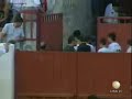Cogida a un recortador en el coso de Valladolid