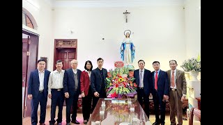 Đồng chí Phó Bí thư Thường trực Thành Ủy Nguyễn Chiến Thắng chúc mừng Giáo xứ Trạp Khê nhân dịp lễ Giáng sinh 2022