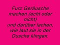M�nner beim Duschen