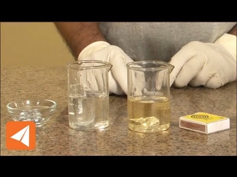 how to metals react with acid