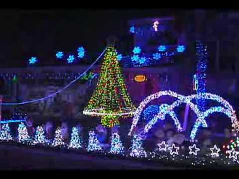 42,000 Christmas LED Lights Dance to Coca Cola Holiday Song