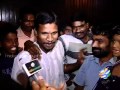 Exclusive - Director Shankar watches Nanban with Fans