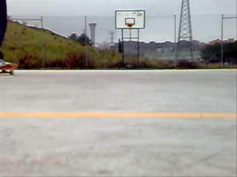 BMX BIKES TRICKS STUNTS CRASHES