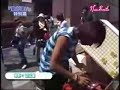 Kusano asusta a massu Kusano asusta a massu