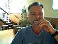 je tente d'accompagner � l'harmonica ( georges baker ) sur la chanson ( una paloma blanca )