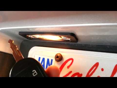 2013 Ford Taurus – Testing License Plate Lights – Link To DIY For Replacing Bulbs