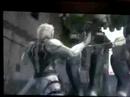 MGS4 Raiden showing his cool moves