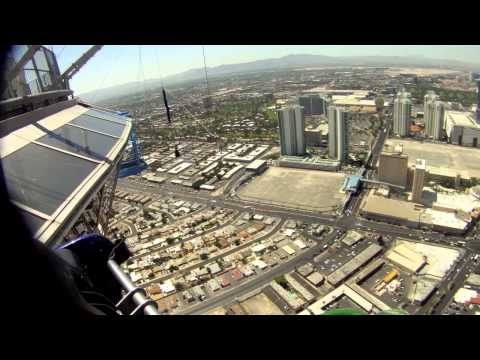 X Scream - What an unnatural feeling to be dipped over the side of a 1000 ft structure.