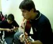 ponzio mata tocando guitarra