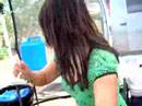 Tomando agua de coco  In O'hahu