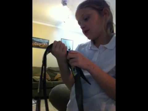 how to fasten brownie sash
