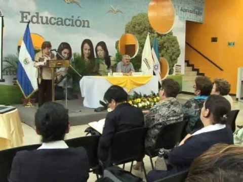 ¿Cuál debe ser el papel del docente en la Educación del nuevo siglo? ¿Cuál debe ser el papel del docente en la Educación del nuevo siglo?