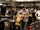 the delano orchestra en concert acoustique au 66 en novembre 2007
lieu tr�s passante donc image d'une qualit� plus que m�diocre...