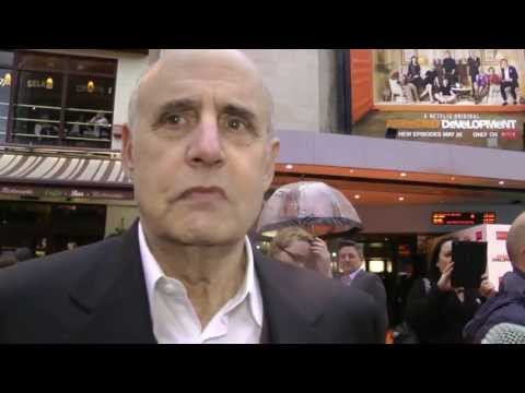 Jeffrey Tambor Interview - Arrested Development Series 4 Premiere