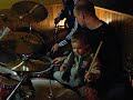 Le futur rempla�ant de Mike Portnoy en action...