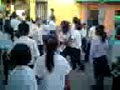 Practicando en la calle. Practicando en la calle.