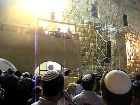 sefardi selichot at the kotel erev yom kippur 5769