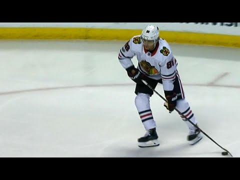 Video: Blackhawks’ Kane keeps his cool, beats Luongo with wrister