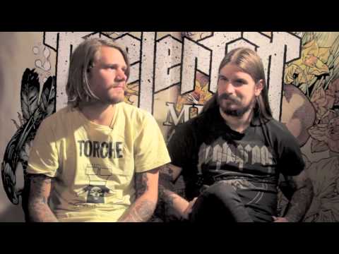 roadrunnergermany - Kürzlich wurden Kvelertak ein Teil der Roadrunner Familie. Hier sprechen sie über die Gründe und erzählen von ihren Lieblingsbands auf dem Label. Das neue Al...