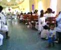 cane in chiesa