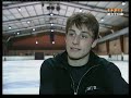 brian s'entra�ne � l'escrime ; il commente aussi les programmes de kurt browning