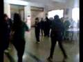 Bailando electro en el Colegio