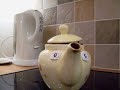 The Teapots \"the one where Bill comes to stay\"