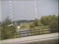 hemk�rd video filmad fr�n bilen. sundsvall mellanv�gss�ndare i birsta (n�ra sk�ns kyrka) utefter e4, juli 1995. stationen var i drift 1952-1978. masterna spr�ngdes i december 1996. effekt 150kw. masth�jd ca. 220m.