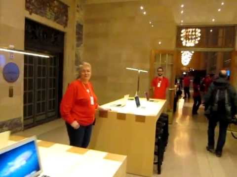 Apple store grand central stat - Shot during the media tour starting at the south end of the east balcony and goring to to the west end of the northeast balcony. Recorded on Wednesday, Dec. ...