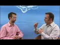 http://www.mystica.tv

quantenphysik & buddhismus
in der esoterischen literatur ist oft von der quantenphysik die rede, die angeblich fast alle spirituellen erlebnisse und ph�nomene l�ngst beweisen hat. ist das wirklich so? ich spreche mit christian kohl, doktor der theoretischen physik und gleichzeitig praktizierender buddhist, der uns die zusammenh�nge lebendig und verst�ndlich vermittelt. tats�chlich scheint in der quantenwelt -- der welt der allerkleinsten teilchen und/oder energien -- unser normales weltbild keine g�ltigkeit mehr zu haben. je tiefer man in die materie blickt, umso weniger kann man ?materie