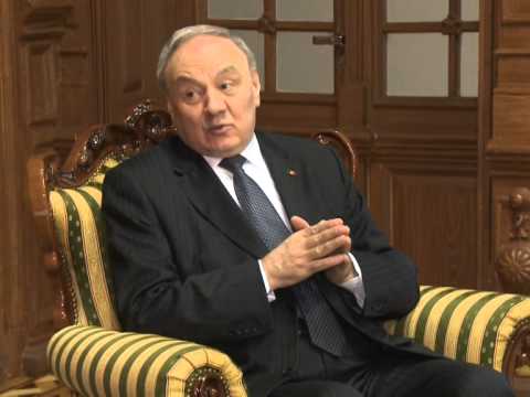 Президент Николае Тимофти встретился с министром обороны Греческой Республики Димитрисом Аврамопулосом