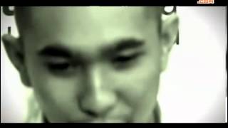 Ayu Gugat Cerai Enji Usai Melahirkan?