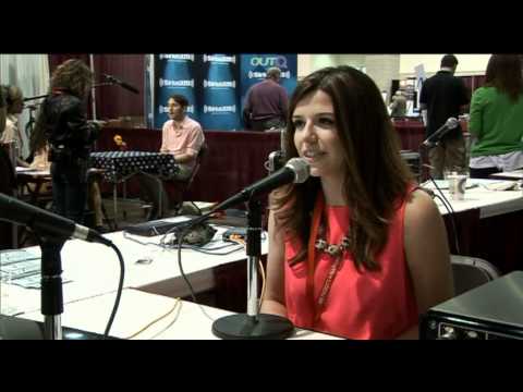 Alyona - Alyona Minkovski, host of RT's The Alyona Show, joins us to discuss Scott Walker's recall election victory in Wisconsin. The David Pakman Show is an intern...