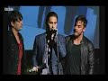 30 Seconds to Mars accepting the award