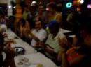 Famosa (R) ola!