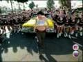 Gwen Stefani - Hollaback girl (lyrics)
