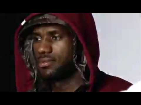 Nike Sportswear x LeBron James AW77 Hoodie Athlete Style Photo Shoot | Behind the Scene Video 0 Nike Sportswear x LeBron James AW77 Hoodie Athlete Style Photo Shoot | Behind the Scene Video