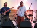 Invisibles - Junto al dolor [cortada]