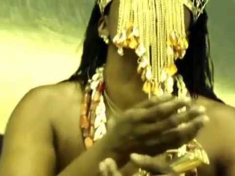 SENHORA DAS CANDEIAS - CLARA NUNES