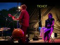 festival des vers solidaires - saint-gobain, le 26 ao�t 2006.
avec le gibus orchestra, headish, jamait, tichot, les jambons roul�s mac�doine, giellyfolly, sign� furax et mineur swing (bande-son : headfish)