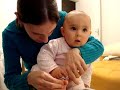 Giovana - Cortando a unha