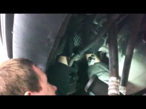 how to change alternator on 2003 vw jetta