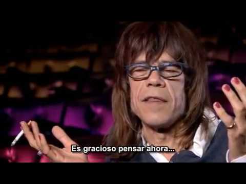 PUNK - Es un documental de Don Letts donde distintas figuras del género cuentan, de manera cronológica, su visión y experiencias sobre el punk rock. Participan entr...