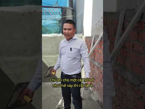 Phần 1: Giám đốc sắn tay áo tô trát hồ bơi như thợ chuyên nghiệp.