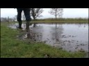 videos de IJsclubs in zwaar weer
