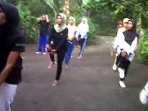SENAM JANTUNG SEHAT IBU IBU RT 03 CIREN SENAM JANTUNG SEHAT IBU IBU RT 03 CIREN