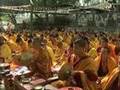 Karmapa Leads Practice at Kagyu Monlam