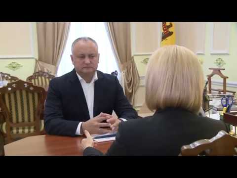 Президент Игорь Додон провёл встречу с башканом Гагаузии Ириной Влах